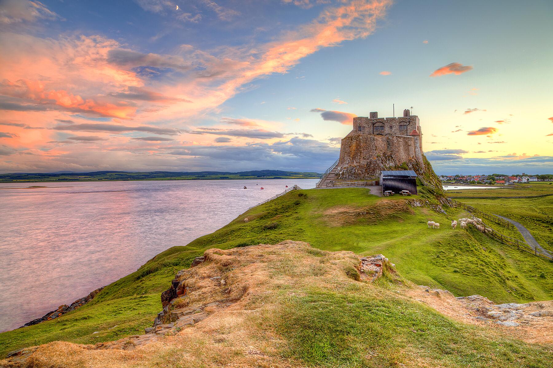 4_SometimesIslands-HolyIsland-shutterstock_156991703
