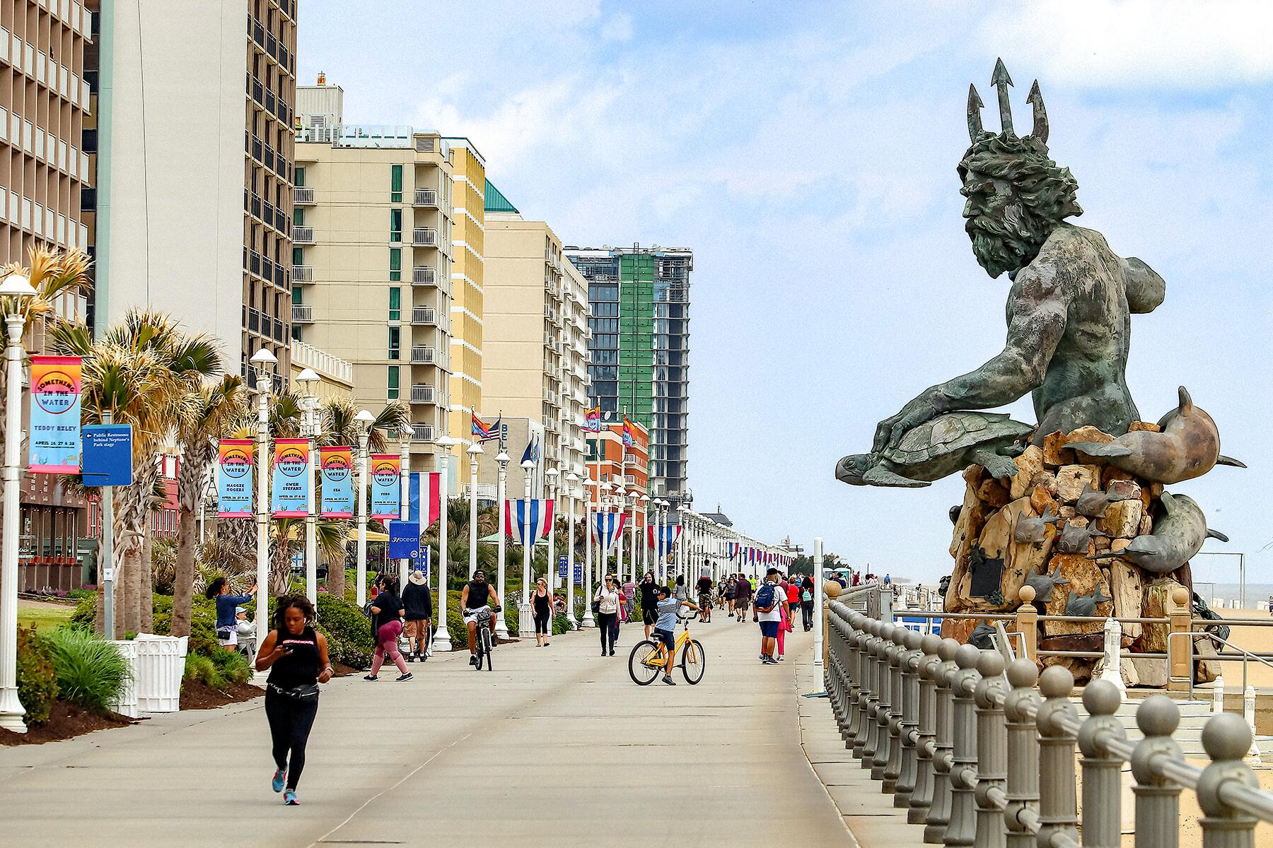 8-SinkingCities-VirginiaBeach-shutterstock_1437107933