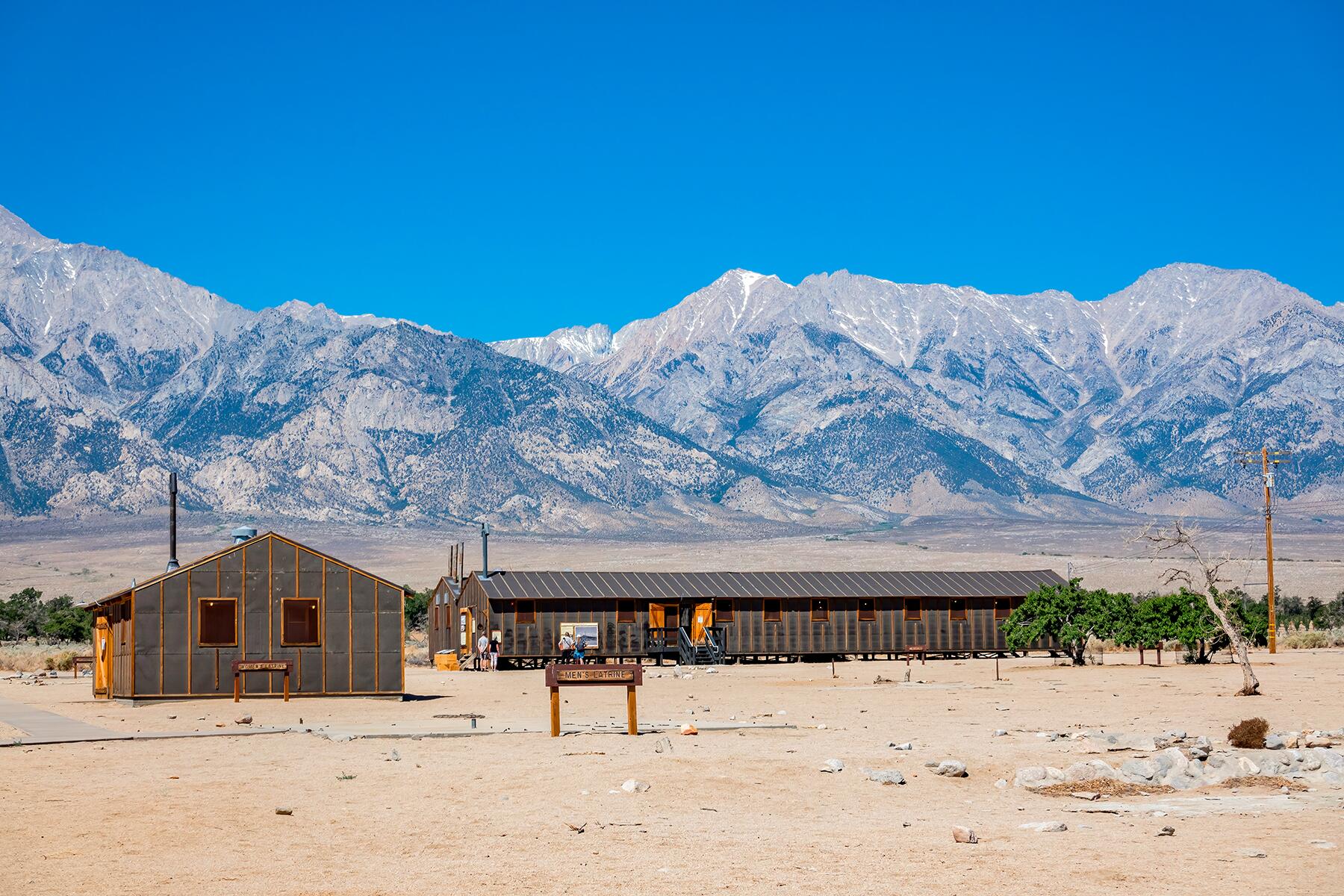 9_WhenJapaneseAmericansBecameTheEnemy-Manzanar-shutterstock_1986653840