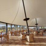 03_01_FodorsFinestHotels_AustraliaAndPacific__Longitude131_4-Dune-House-Restaurant