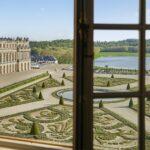 11_06_FodorsFinestHotels_Europe__ChateauDeVersailles_Château de Versailles – Attiques du midi_photo credit Renée Kemps
