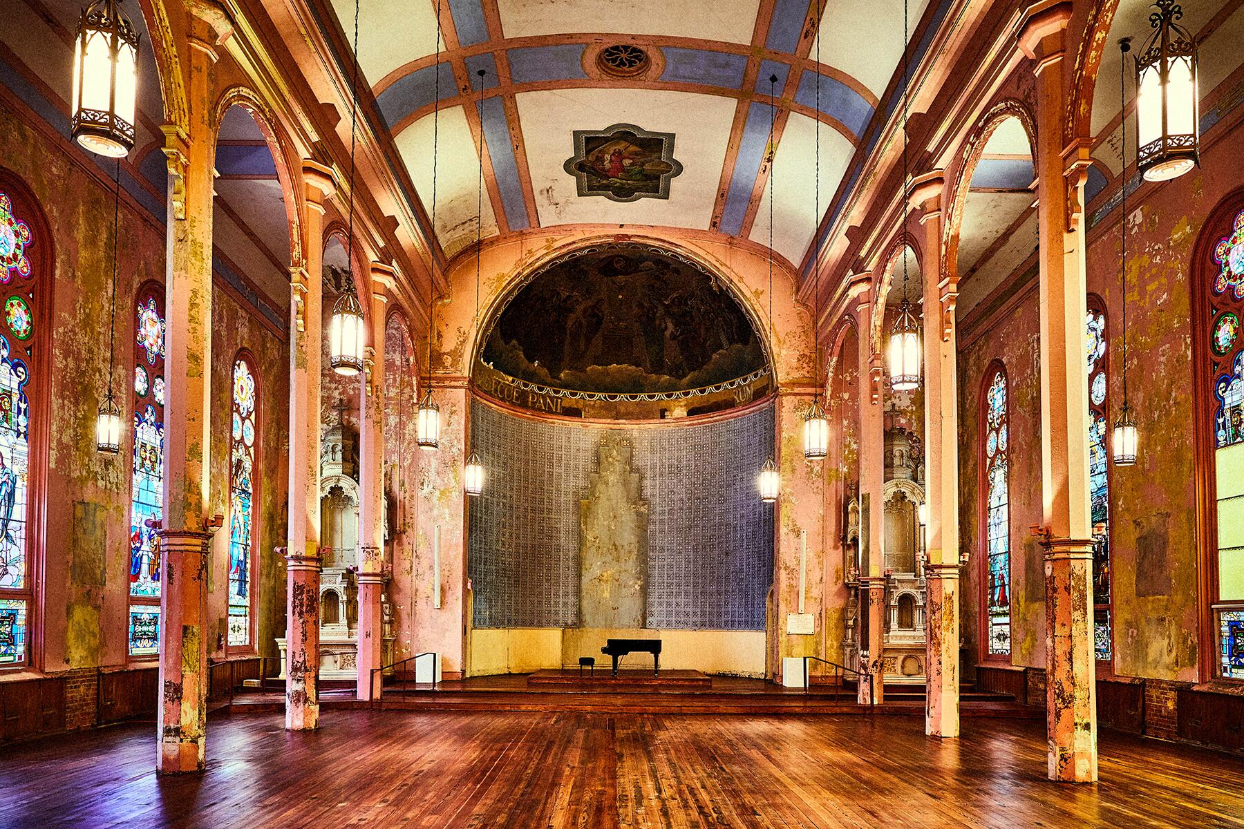 13_04_FodorsFinestHotels_USA__PeterAndPaul_Hotel Peter & Paul, Church interior 2_(credit Hotel Peter & Paul) 13_04_FodorsFinestHotels_USA__PeterAndPaul_Hotel Peter & Paul, Church interior 2_(credit Hotel Peter & Paul)