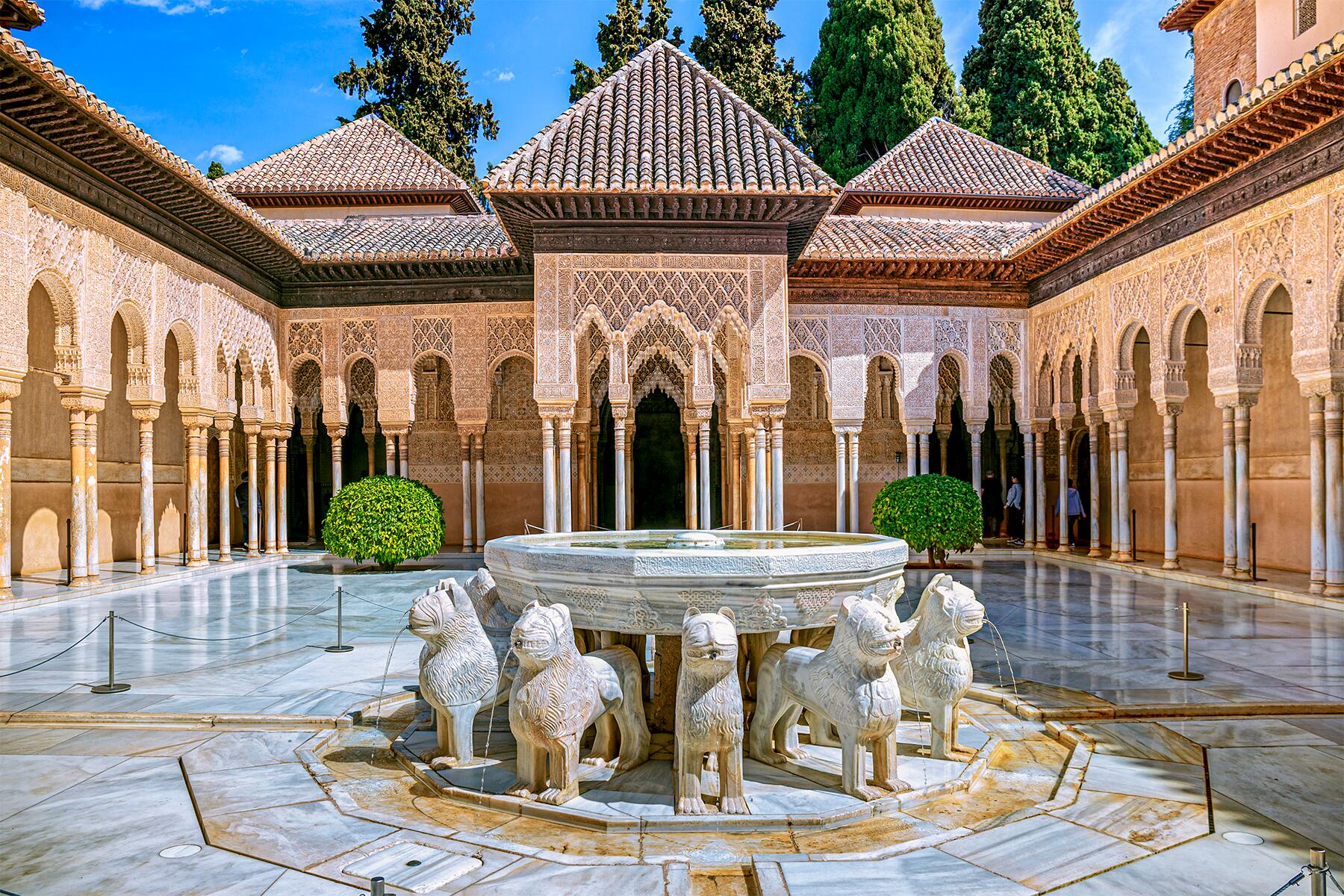 3-MuslimEurope-Spain-shutterstock_1667100517