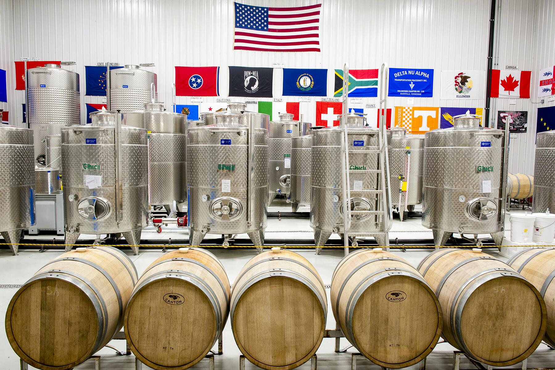 13-WineStates-Tennesse-Baxter_PutnamCo_DelMonacoWinery