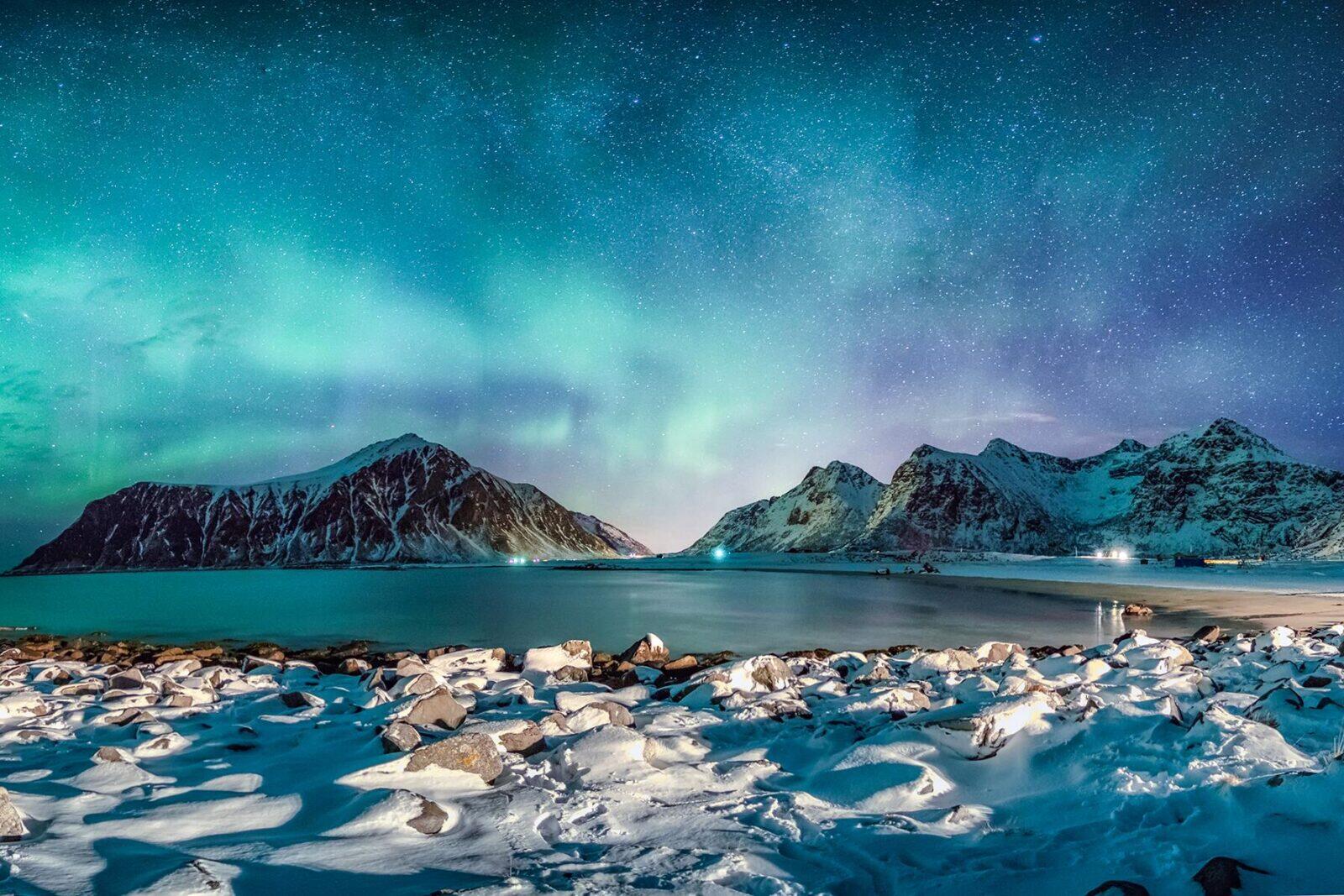 Beaches That Experience Snowfall in Winters