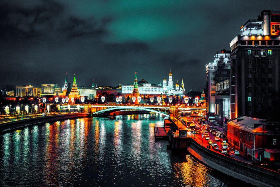 Interview Brendan Slocumb on 'The Violin Conspiracy,' His Debut