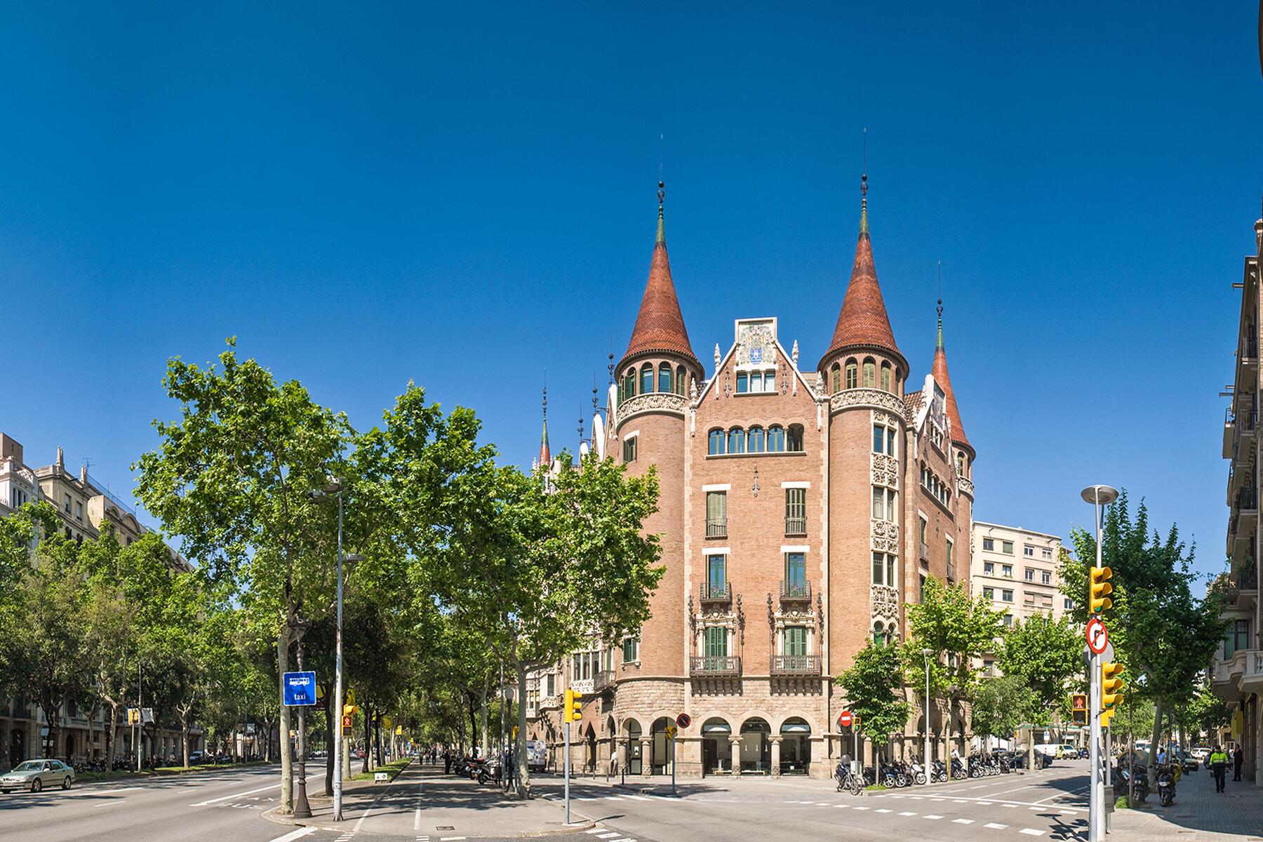 31 Best Things to Do in Barcelona Right Now