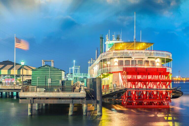<a href='https://www.fodors.com/world/north-america/usa/louisiana/new-orleans/experiences/news/photos/ultimate-things-to-do-in-new-orleans#'>From &quot;25 Ultimate Things to Do in New Orleans: All Aboard the Steamboat&quot;</a>