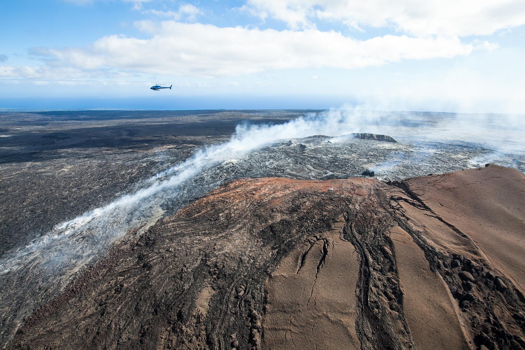 <a href='http://www.fodors.com/world/north-america/usa/hawaii/big-island/experiences/news/18-ultimate-things-to-do-on-hawaiis-big-island#'>From "25 Ultimate Things to Do on Hawaii’s Big Island: See Lava at Hawaii Volcanoes National Park"</a>