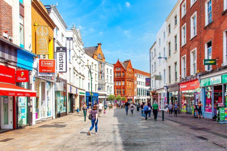 <a href='https://www.fodors.com/world/europe/ireland/experiences/news/photos/ultimate-things-to-do-in-ireland#'>From &quot;25 Ultimate Things to Do In Ireland: Shop ‘Til You Drop in Dublin’s Buzzing City Center&quot;</a>