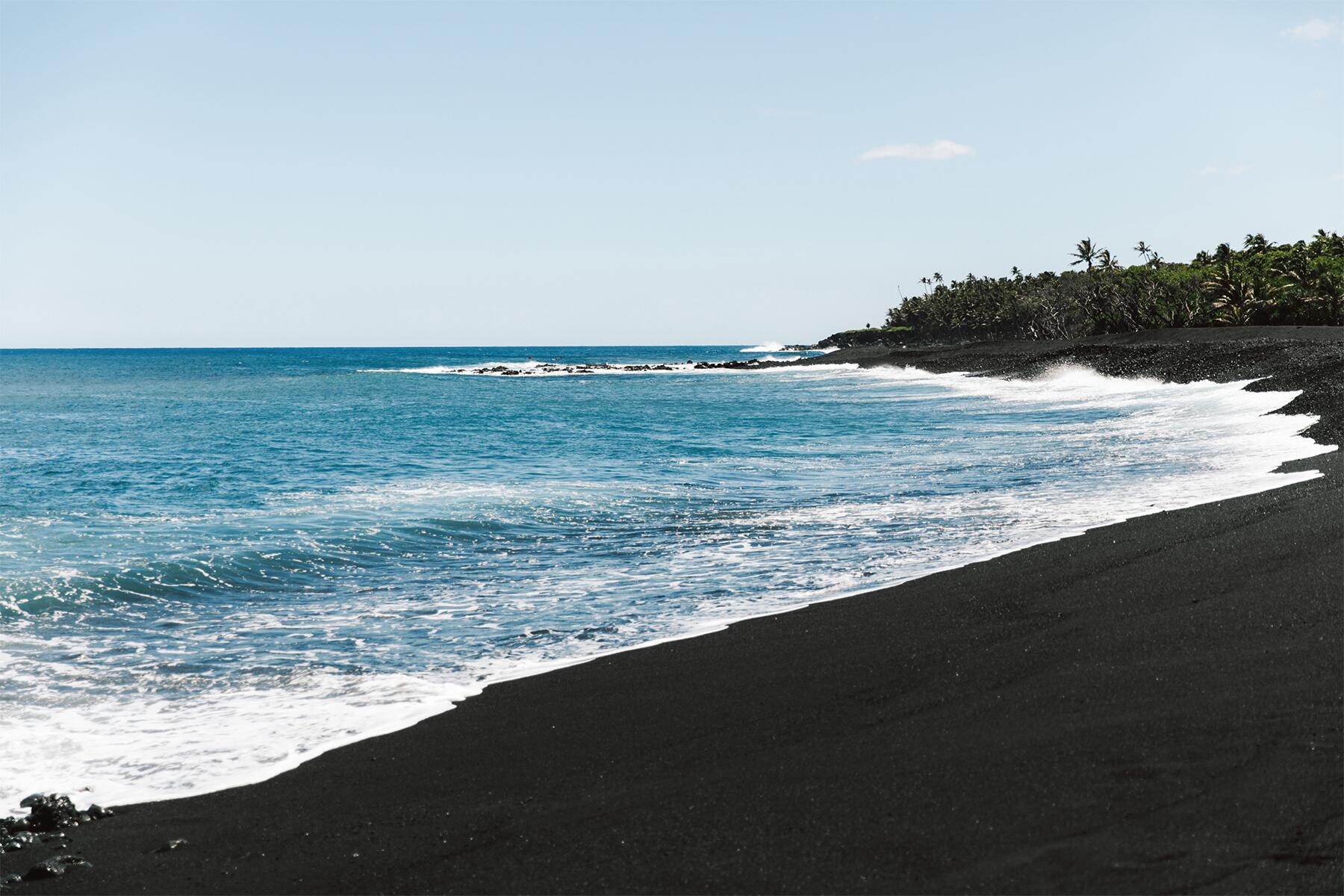 <a href='https://www.fodors.com/world/north-america/usa/hawaii/big-island/experiences/news/photos/18-ultimate-things-to-do-on-hawaiis-big-island#'>From &quot;25 Ultimate Things to Do on Hawaii’s Big Island: Hike to a Black Sand Beach&quot;</a>