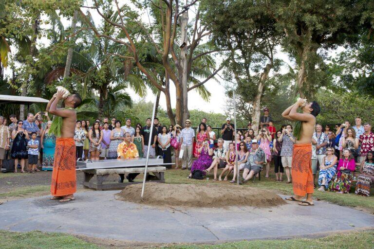 <a href='https://www.fodors.com/world/north-america/usa/hawaii/kauai/experiences/news/photos/24-ultimate-things-to-do-in-kauai#'>From &quot;30 Ultimate Things to Do in Kauai: Attend a Festival&quot;</a>