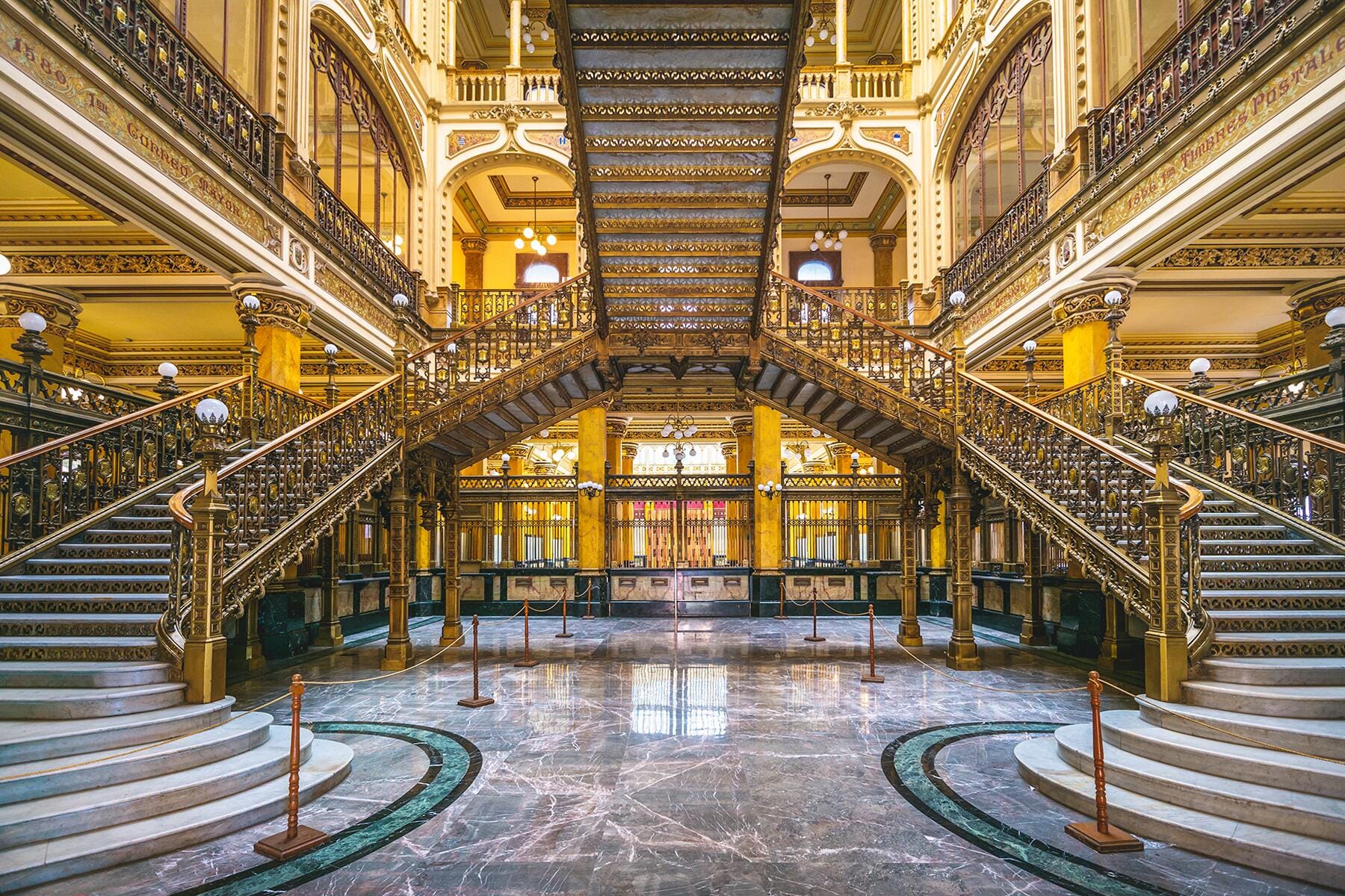 <a href='https://www.fodors.com/world/mexico-and-central-america/mexico/mexico-city/experiences/news/photos/20-ultimate-things-to-do-in-mexico-city#'>From &quot;25 Ultimate Things to Do in Mexico City: Palacio Postal&quot;</a>