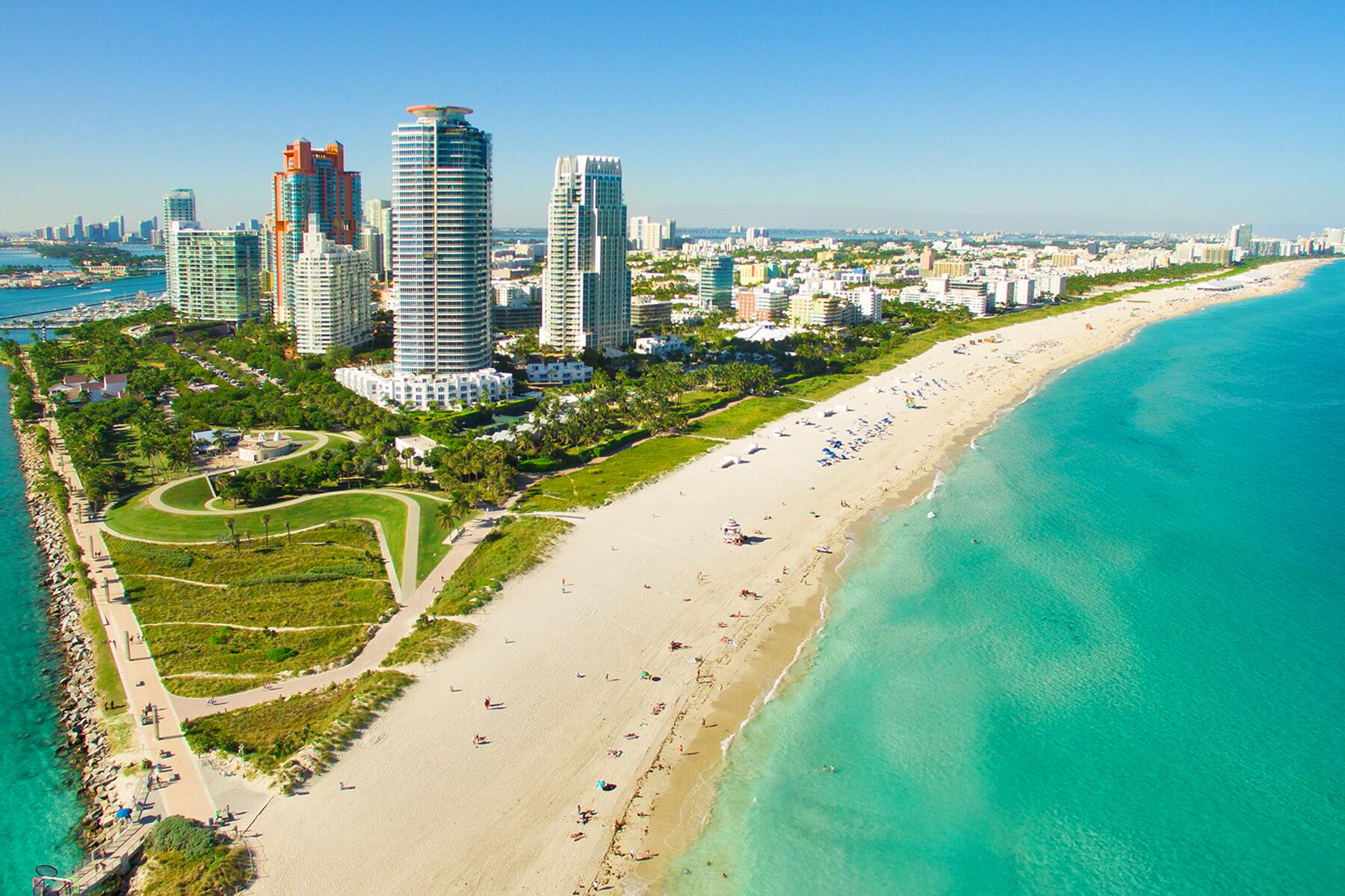 <a href='https://www.fodors.com/world/north-america/usa/florida/miami/experiences/news/photos/the-10-best-beaches-in-miami#'>From &quot;The 12 Best Beaches in Miami: Best Urban Beach in Miami: South Pointe Park&quot;</a>