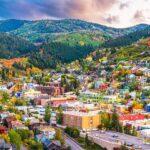 <a href='https://www.fodors.com/world/north-america/usa/utah/experiences/news/photos/ultimate-things-to-do-in-utah#'>From &quot;25 Ultimate Things to Do in Utah: Party Like an Out-of-Towner in Park City&quot;</a>