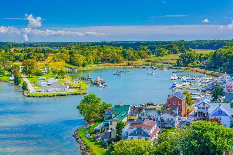 <a href='https://www.fodors.com/world/north-america/usa/washington-dc/experiences/news/photos/25-ultimate-things-to-do-in-washington-dc#'>From &quot;23 Ultimate Things to Do in Washington, D.C.: Enjoy the Breeze As You Sail to Annapolis &quot;</a>