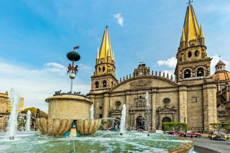 <a href='https://www.fodors.com/world/mexico-and-central-america/mexico/experiences/news/photos/overcrowded-or-overrated-destinations-in-mexico-and-where-to-go-instead#'>From &quot;Avoid These 5 Crowded Mexican Hotspots. Go Here Instead: Take a City Break in Guadalajara vs. Mexico City&quot;</a>