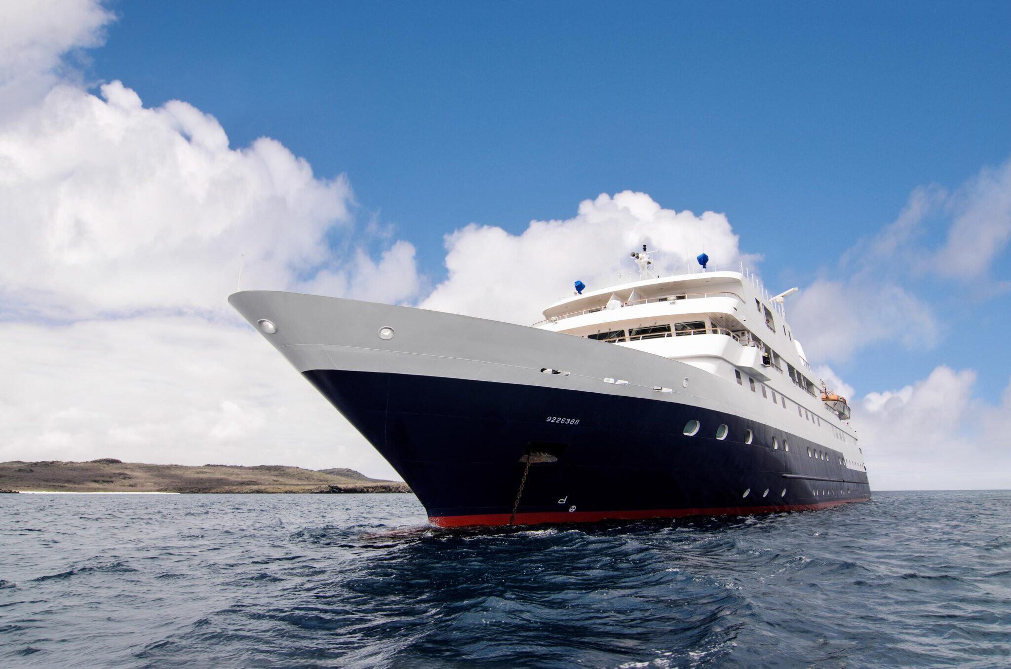 celebrity-cruises-celebrity-