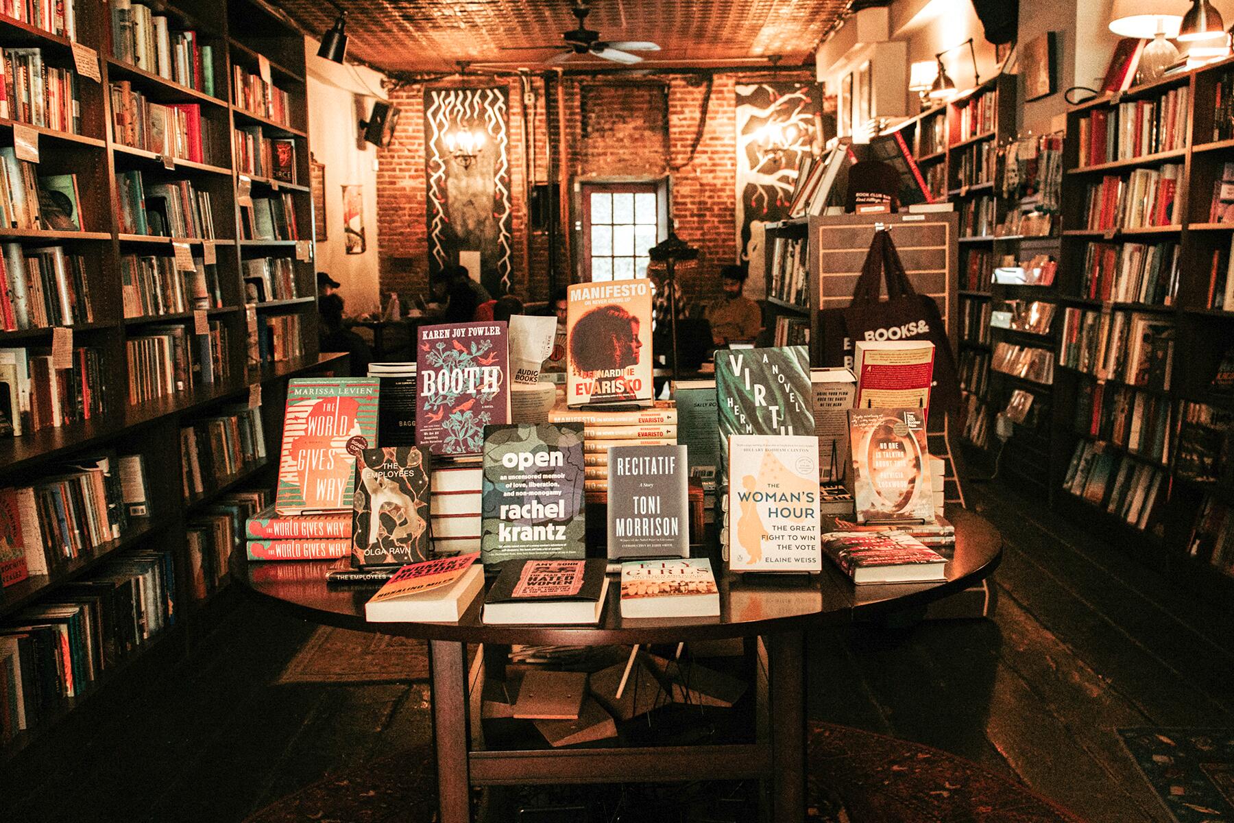 nyc travel bookstore