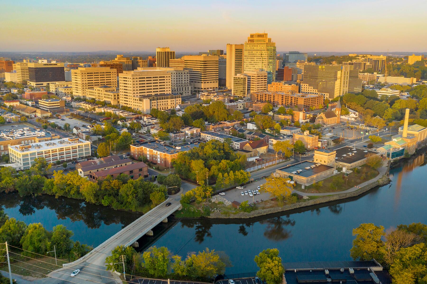 These Are the 11 Most Stunning Waterfront Castles in All of Europe