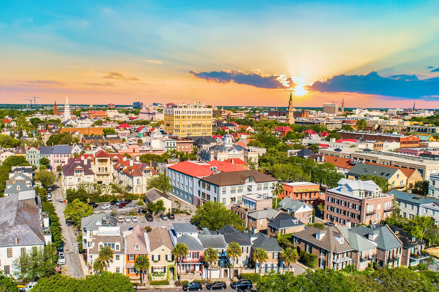 <a href='https://www.fodors.com/world/north-america/usa/south-carolina/charleston/experiences/news/photos/25-ultimate-things-to-do-in-charleston#'>From &quot;30 Ultimate Things to Do in Charleston, South Carolina&quot;</a>