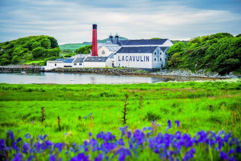 <a href='https://www.fodors.com/world/europe/scotland/experiences/news/photos/all-the-must-see-stops-in-scotland-for-whiskey-lovers#'>From &quot;The Ultimate Whisky Lovers Guide to Visiting Scotland: Islay   &quot;</a>