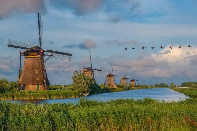 <a href='https://www.fodors.com/world/europe/netherlands/experiences/news/photos/10-places-to-go-in-the-netherlands-outside-of-amsterdam#'>From &quot;13 Places to Visit in the Netherlands Outside Amsterdam: Kinderdijk   &quot;</a>