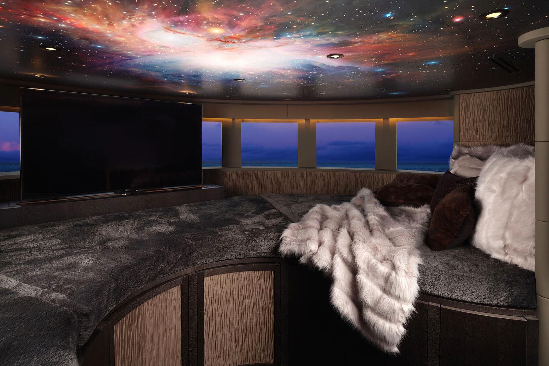 3-The Spaceship Super Yacht-Galaxy_Yacht_Shoot_Master_Bedroom_3_Jack_Hardy_2022