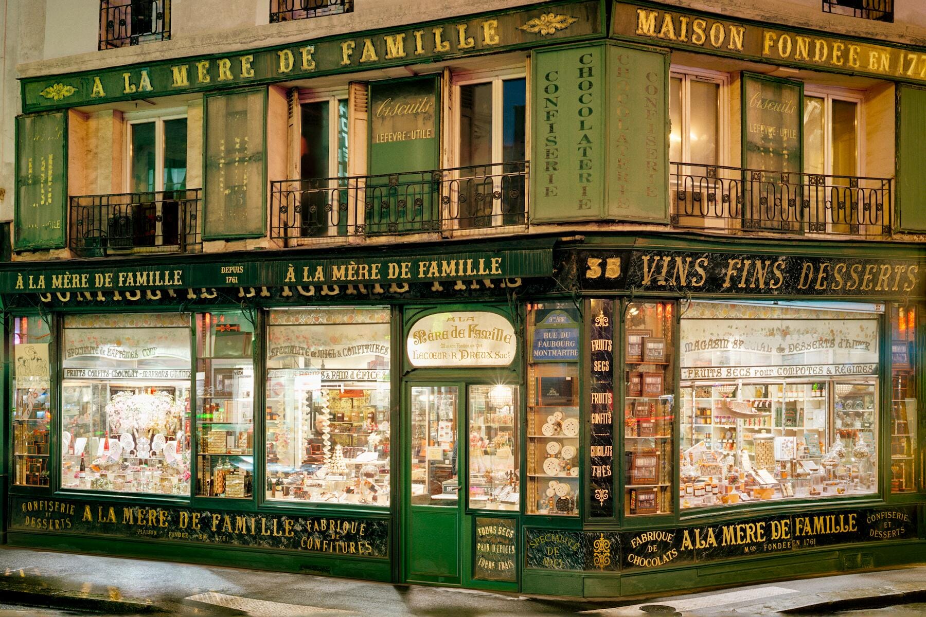store in paris france