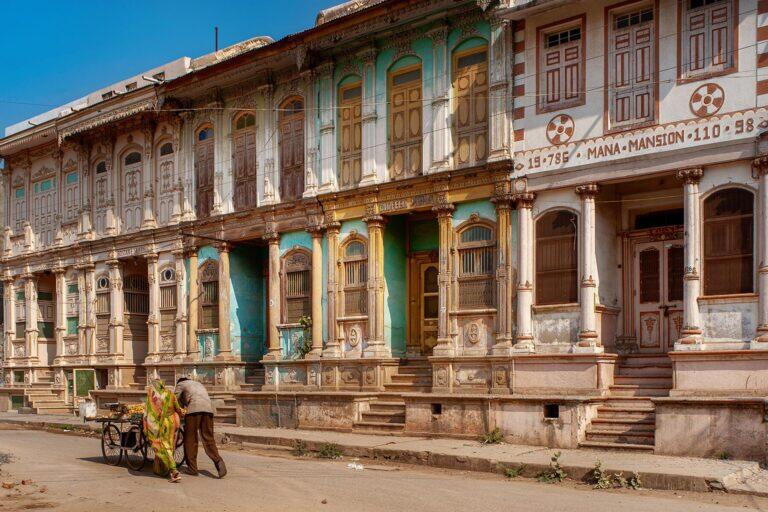 <a href='https://www.fodors.com/world/asia/india/experiences/news/photos/10-indian-towns-that-look-like-theyre-stuck-in-time#'>From &quot;10 Ancient Towns in India That Look Like They’re Stuck in Time: Siddhpur&quot;</a>
