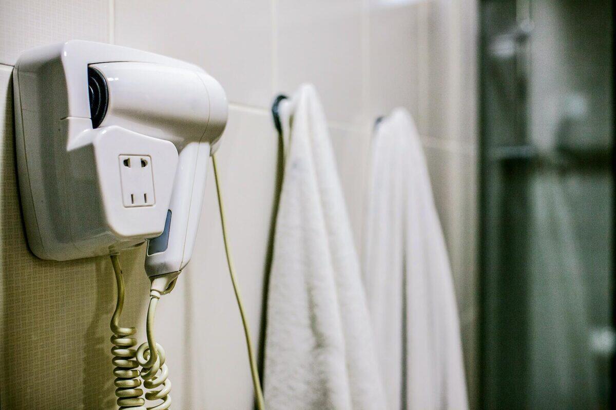 Why Are Hotel Room Hair Dryers So Bad?