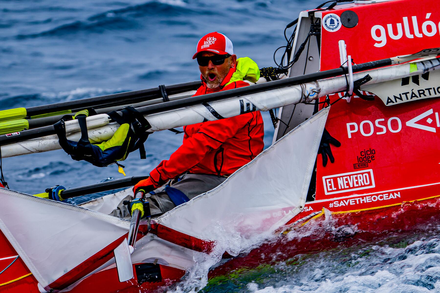 Antonio de la Rosa Rows to Antarctica