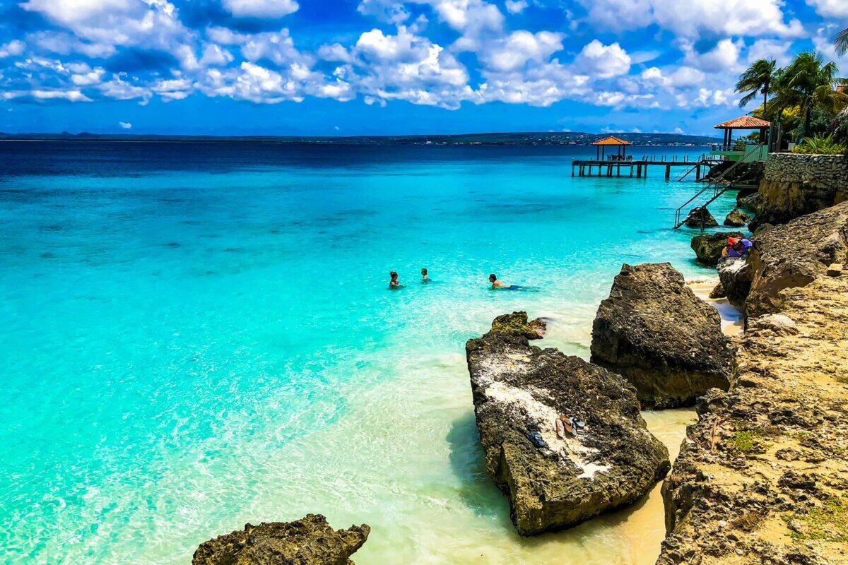 How to Plan a Trip to Aruba, Bonaire, and Curacao (the ABC Islands of the Caribbean)