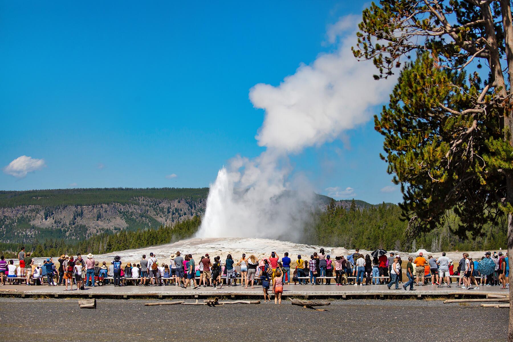 <a href='https://www.fodors.com/world/north-america/usa/wyoming/experiences/news/photos/whats-better-yellowstone-national-park-or-wind-river-region#'>From &quot;What's Better: Yellowstone National Park or Wind River?: Yellowstone vs. Wind River: Crowds&quot;</a>