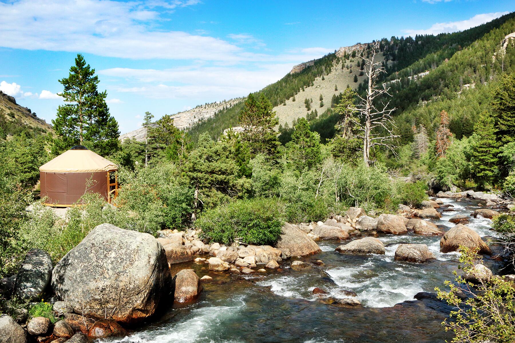 <a href='https://www.fodors.com/world/north-america/usa/wyoming/experiences/news/photos/whats-better-yellowstone-national-park-or-wind-river-region#'>From &quot;What's Better: Yellowstone National Park or Wind River?: Yellowstone vs. Wind River:  Accommodations&quot;</a>