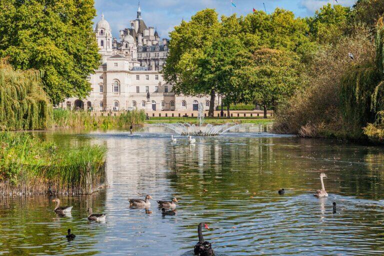<a href='https://www.fodors.com/world/europe/england/london/experiences/news/photos/londons-best-parks-and-gardens#'>From &quot;The 10 Best Parks in London: St James' Park&quot;</a>