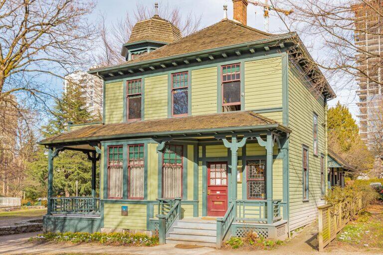 <a href='https://www.fodors.com/world/north-america/canada/british-columbia/vancouver/experiences/news/photos/best-cultural-attractions-to-see-when-visiting-vancouver-canada#'>From &quot;The 8 Best Cultural Attractions in Vancouver: Roedde House Museum&quot;</a>