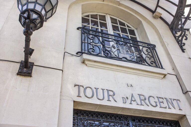 <a href='https://www.fodors.com/world/europe/france/paris/experiences/news/photos/10-best-views-in-paris#'>From &quot;Where to Find the Best Views in Paris: Tour d'Argent&quot;</a>