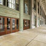 <a href='https://www.fodors.com/world/north-america/usa/illinois/chicago/experiences/news/photos/how-to-see-chicagos-best-architecture#'>From &quot;13 Ways to See Chicago's Best Architecture: Union Station&quot;</a>