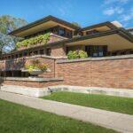 <a href='https://www.fodors.com/world/north-america/usa/illinois/chicago/experiences/news/photos/how-to-see-chicagos-best-architecture#'>From &quot;13 Ways to See Chicago's Best Architecture: Frederick C. Robie House&quot;</a>