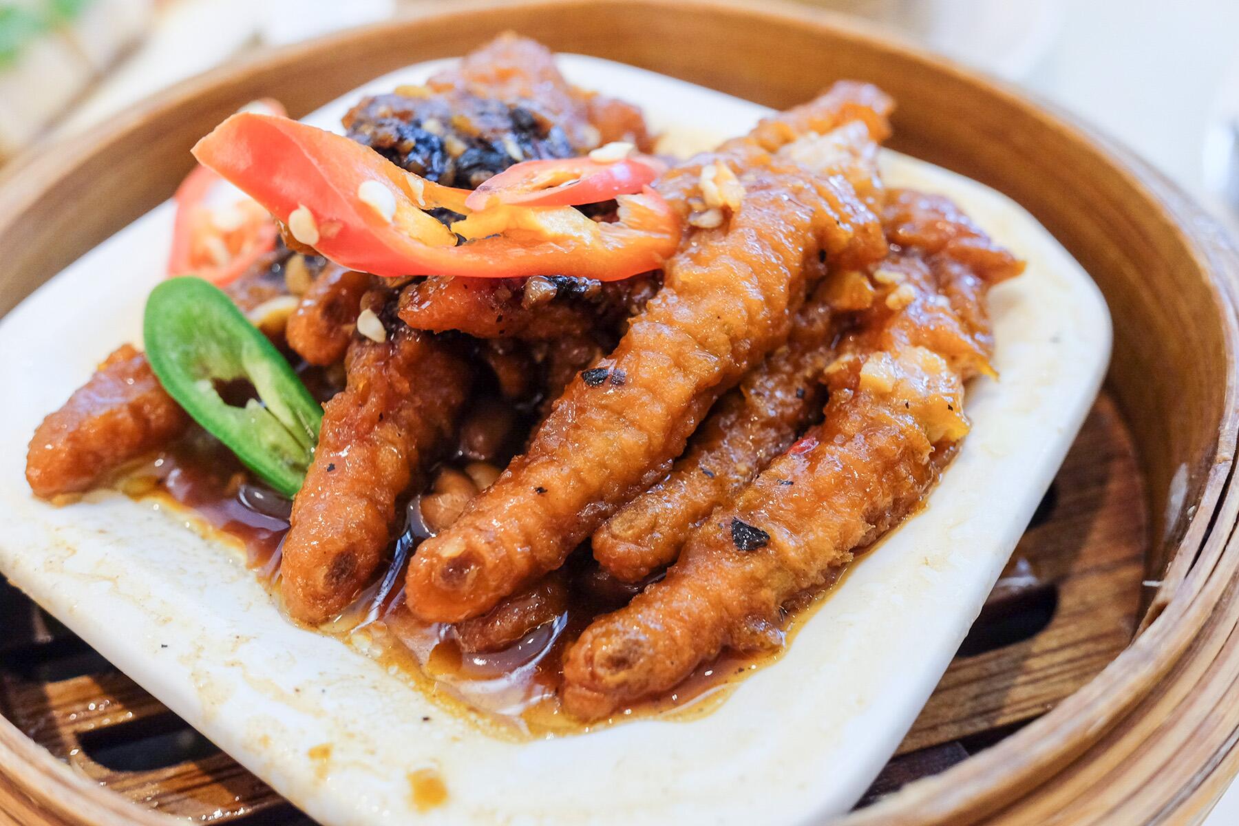 <a href='https://www.fodors.com/world/europe/france/paris/experiences/news/photos/paris-chefs-share-their-favorite-restaurants-to-dine-when-not-in-the-kitchen#'>From "13 Top Paris Chefs Share Their Go-to Restaurants for Their Night Off: Aux Mandarins de Belleville"</a>