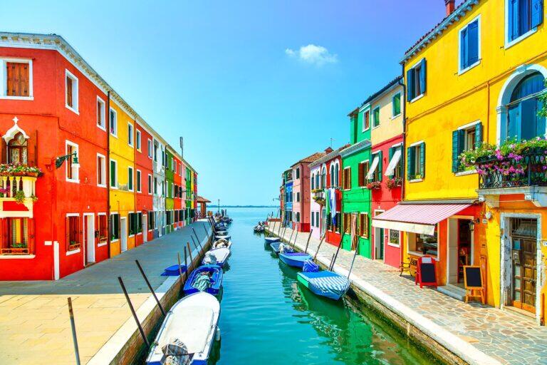 <a href='https://www.fodors.com/world/europe/italy/venice/experiences/news/photos/best-things-to-do-on-venices-other-islands#'>From &quot;The 15 Best Things to Do on Venice’s Other Islands&quot;</a>