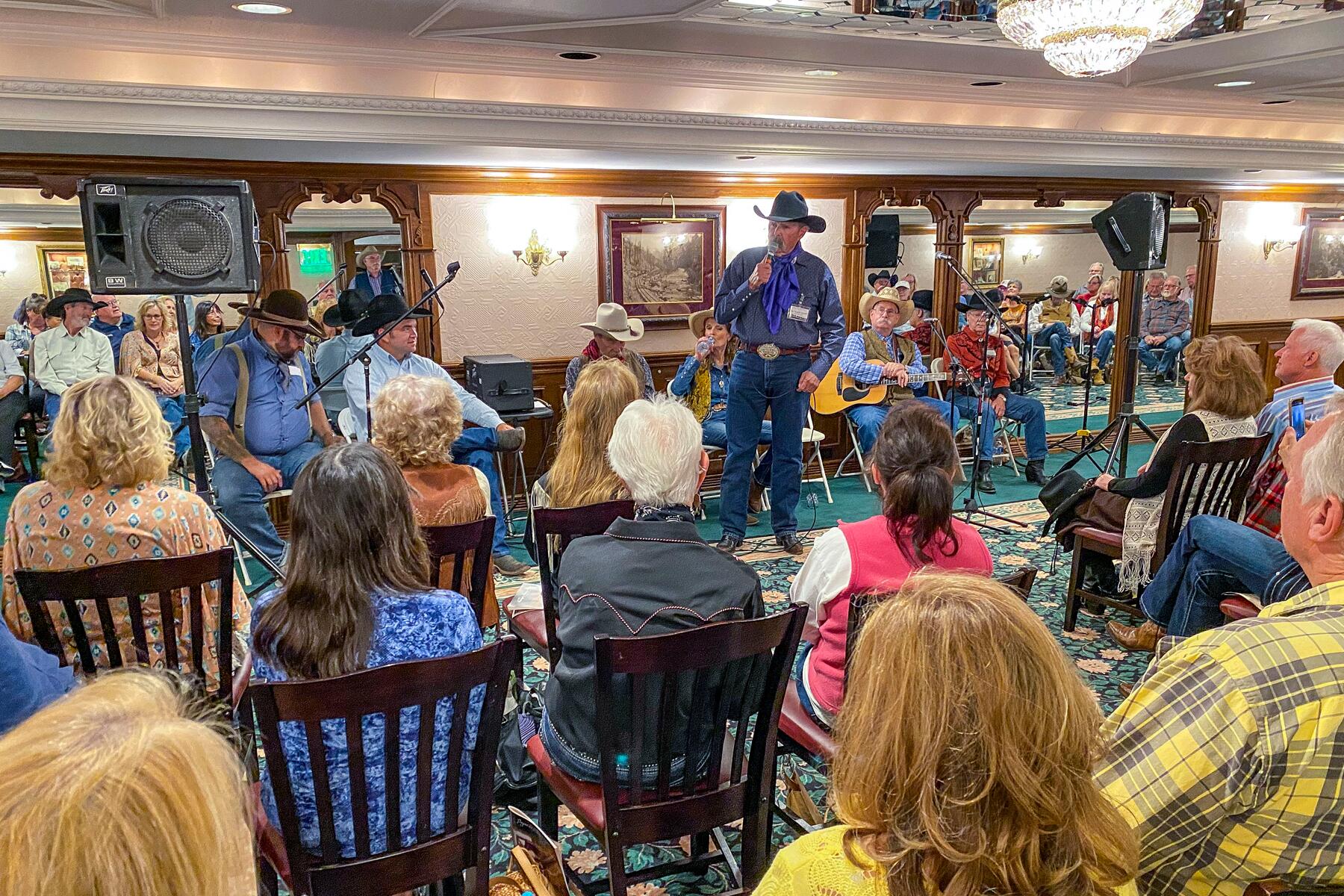 Cowboy-poetry-Durango-Photo-by-Paul-Ross-03