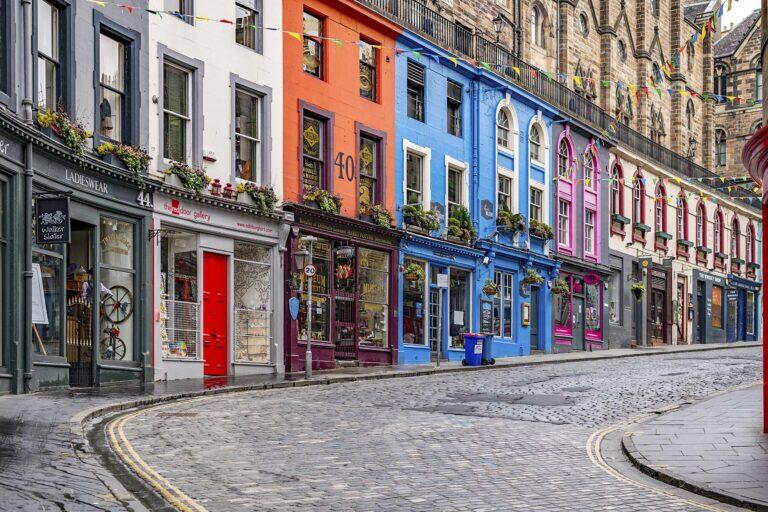 <a href='https://www.fodors.com/world/europe/scotland/edinburgh-and-the-lothians/experiences/news/photos/the-10-best-bookshops-in-edinburgh#'>From &quot;A Book Lover’s Guide to the Best Book Shops in Edinburgh&quot;</a>