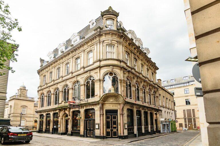 <a href='https://www.fodors.com/world/europe/scotland/edinburgh-and-the-lothians/experiences/news/photos/the-best-restaurants-in-edinburgh-scotland#'>From &quot;The 15 Best Restaurants in Edinburgh: Café Royal&quot;</a>