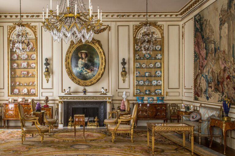 <a href='https://www.fodors.com/world/north-america/usa/washington-dc/experiences/news/photos/the-23-best-museums-in-washington-d-c#'>From &quot;The 30 Best Museums in Washington, D.C.: Hillwood Estate, Museum, & Gardens &quot;</a>