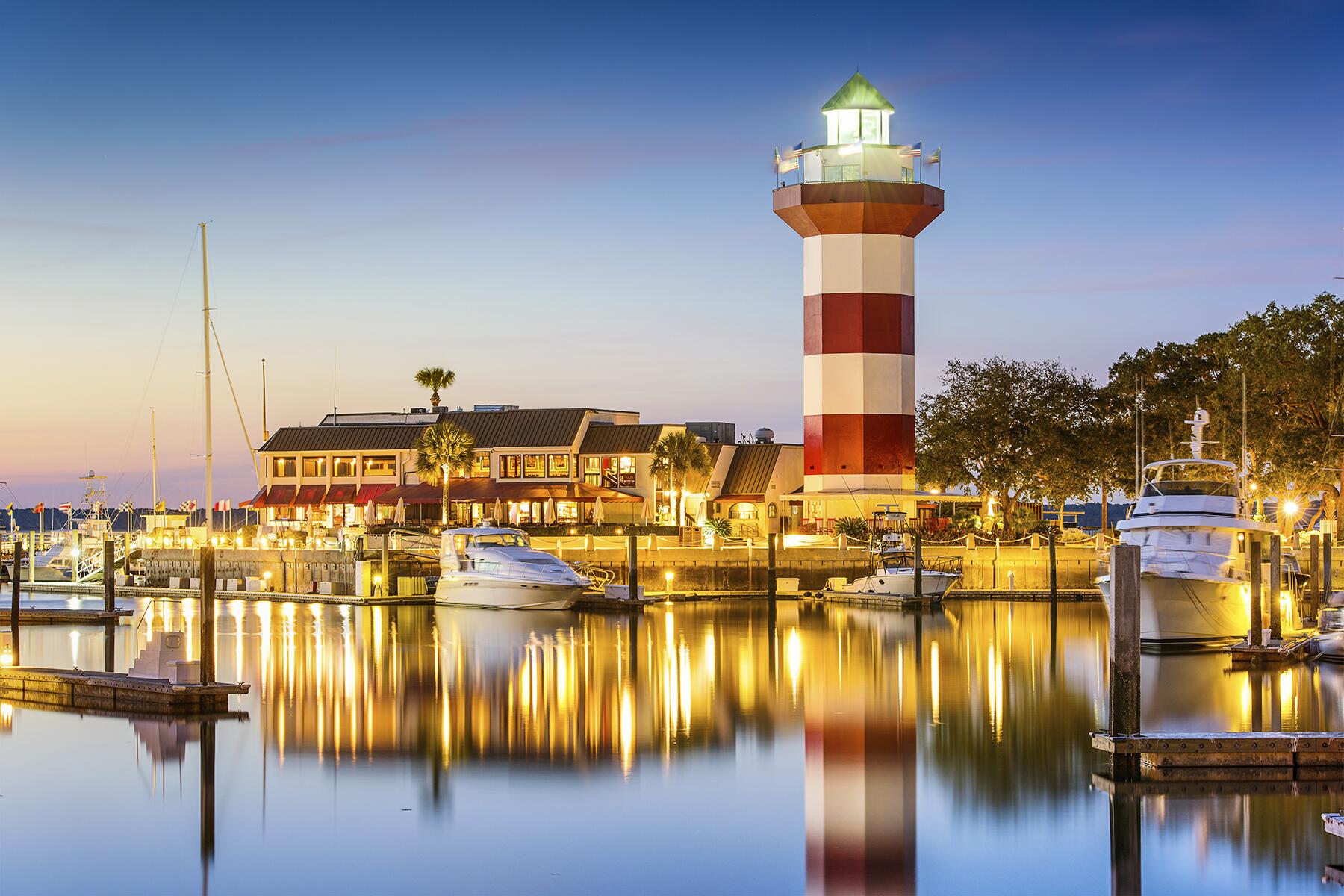 <a href='https://www.fodors.com/world/north-america/usa/south-carolina/charleston/experiences/news/photos/the-best-day-trips-to-take-from-charleston-south-carolina#'>From &quot;The 10 Best Day Trips From Charleston: Hilton Head Island&quot;</a>