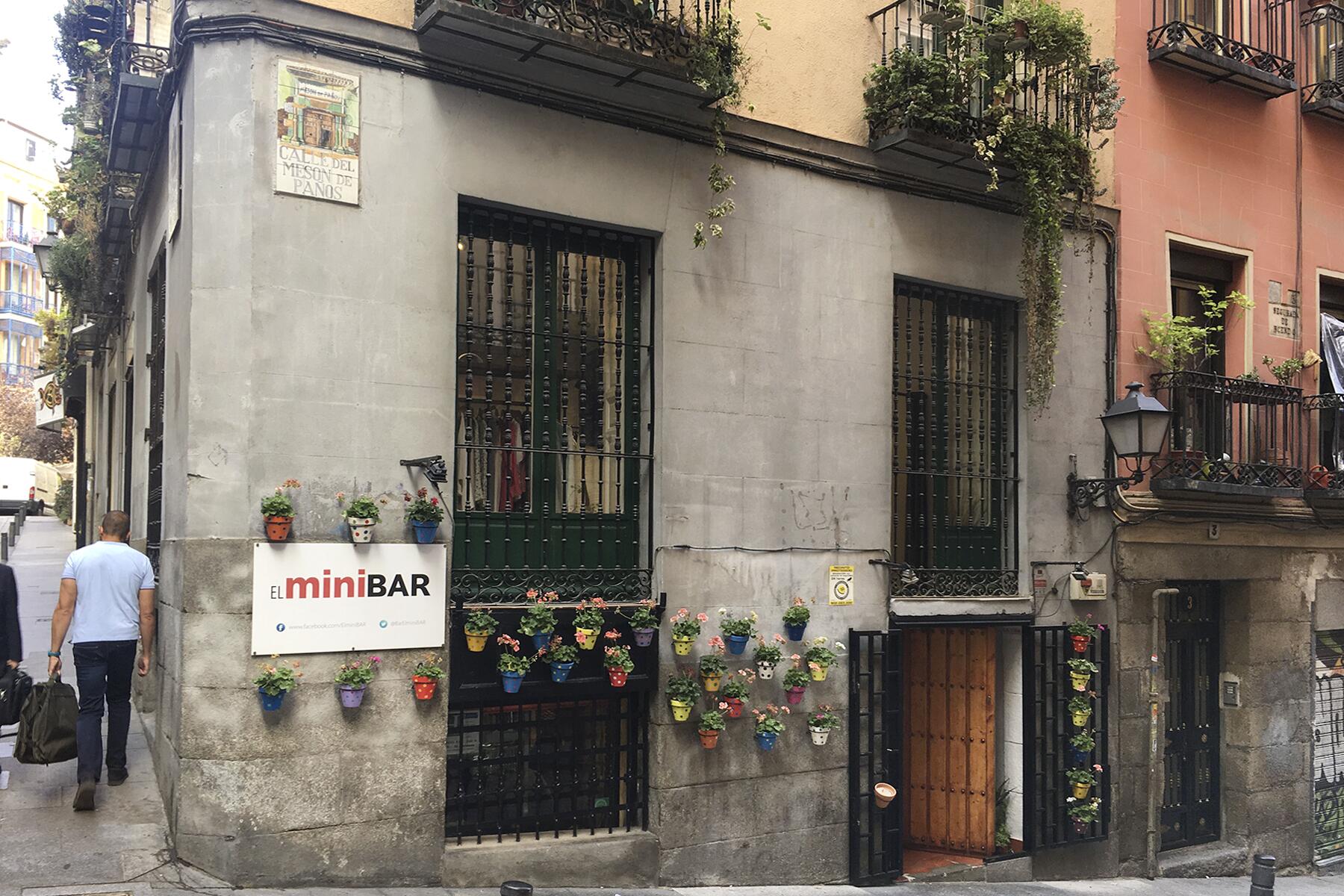 <a href='https://www.fodors.com/world/europe/spain/madrid/experiences/news/photos/best-tapas-restaurants-in-madrid#'>From &quot;The 15 Best Tapas Restaurants in Madrid: El Minibar&quot;</a>
