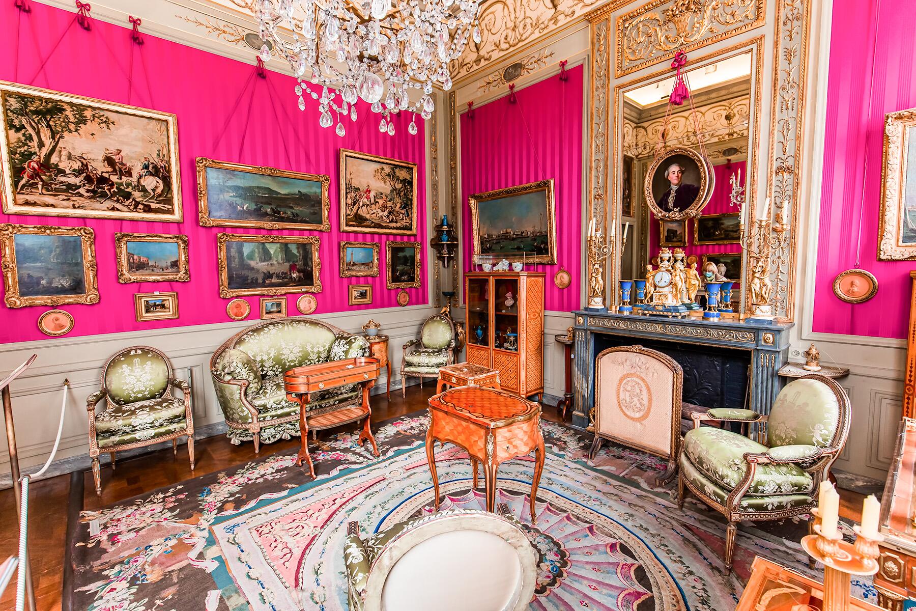 <a href='https://www.fodors.com/world/europe/france/paris/experiences/news/photos/pariss-best-small-museums#'>From "The 15 Best Small Museums in Paris: Musée Nissim de Camondo"</a>