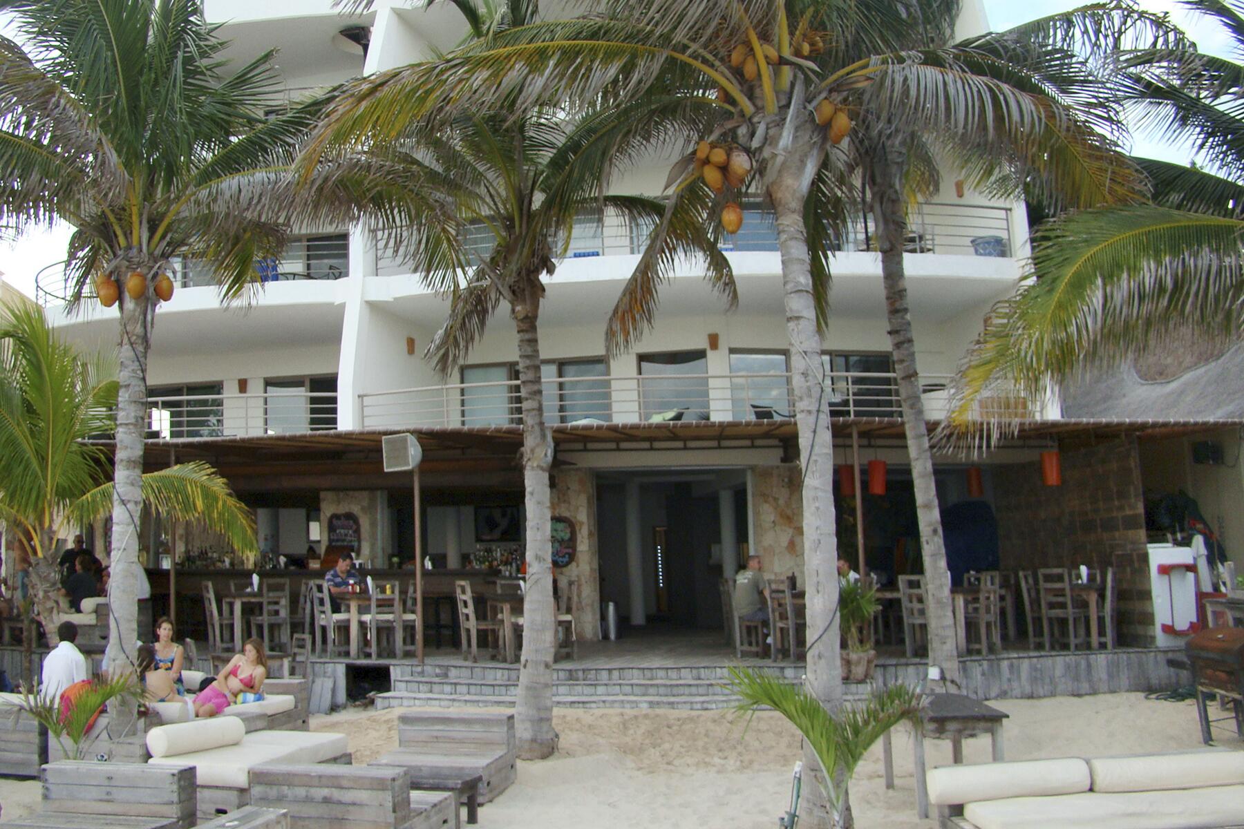 <a href='https://www.fodors.com/world/mexico-and-central-america/mexico/the-riviera-maya/experiences/news/photos/best-bars-and-nightclubs-in-riviera-maya#'>From &quot;The 10 Best Bars and Nightclubs in Riviera Maya: Zenzi Beach&quot;</a>